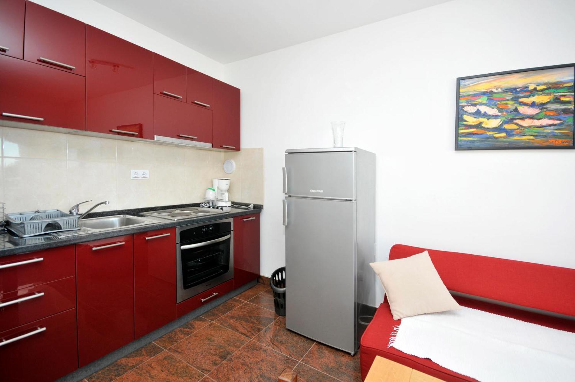 Apartmani Svalina - Seaview And 130M From Beach Trogir Exterior photo