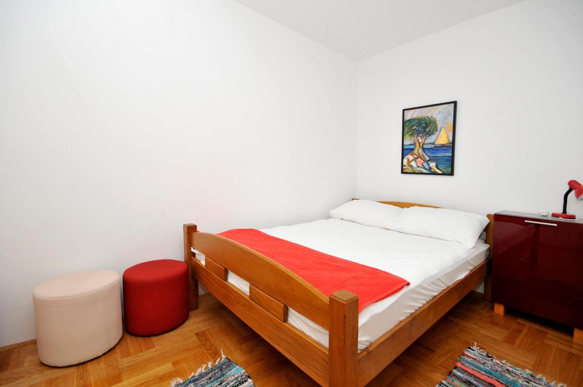 Apartmani Svalina - Seaview And 130M From Beach Trogir Exterior photo