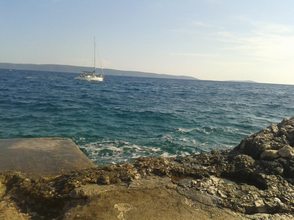 Apartmani Svalina - Seaview And 130M From Beach Trogir Exterior photo