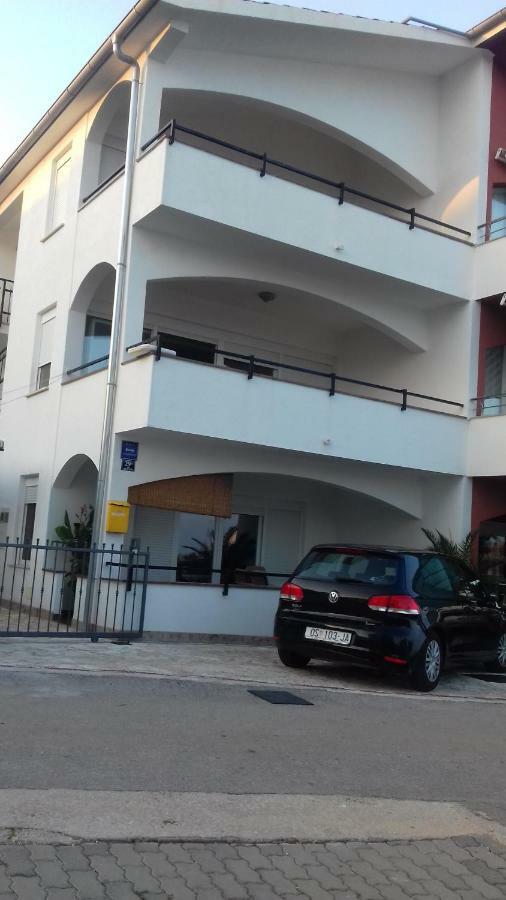 Apartmani Svalina - Seaview And 130M From Beach Trogir Exterior photo